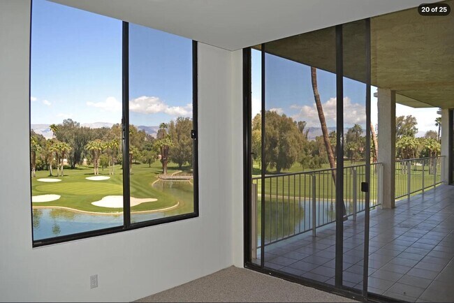Building Photo - 910 Island Dr