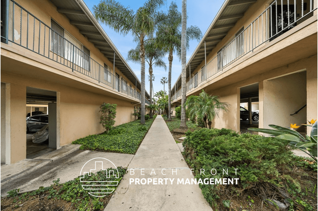 Building Photo - 839-845 Glenway Dr.