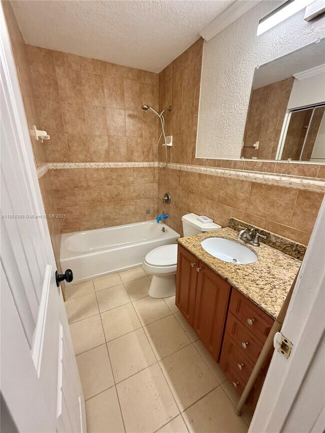 Building Photo - 17515 NW 67th Ct