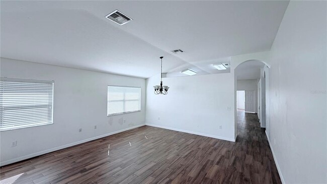 Building Photo - 31205 Bridgegate Dr
