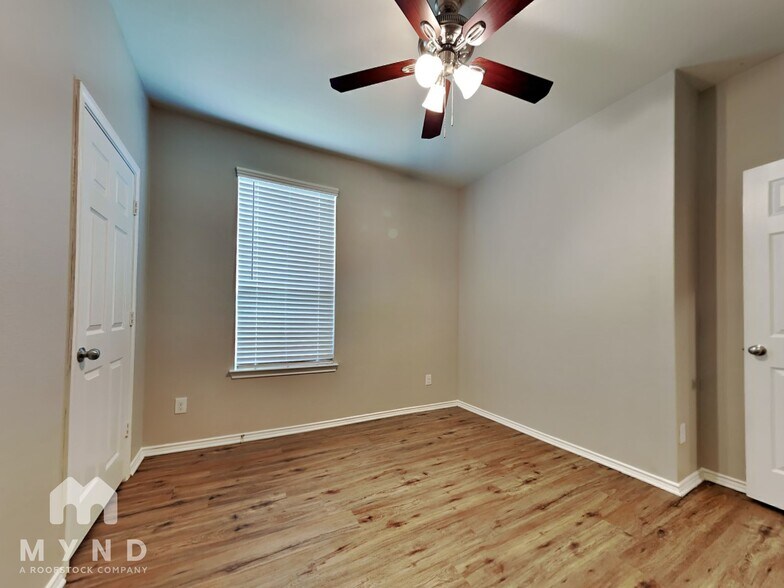 Building Photo - 4323 S Amber Ruse Ct