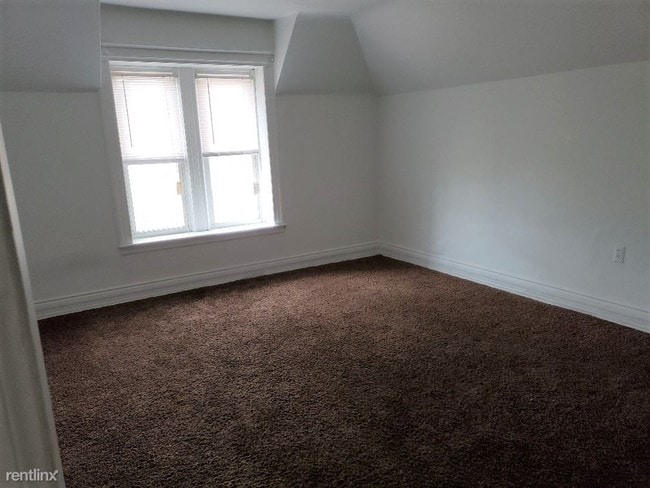 Building Photo - 2 br, 1 bath  - 5862 Newberry St