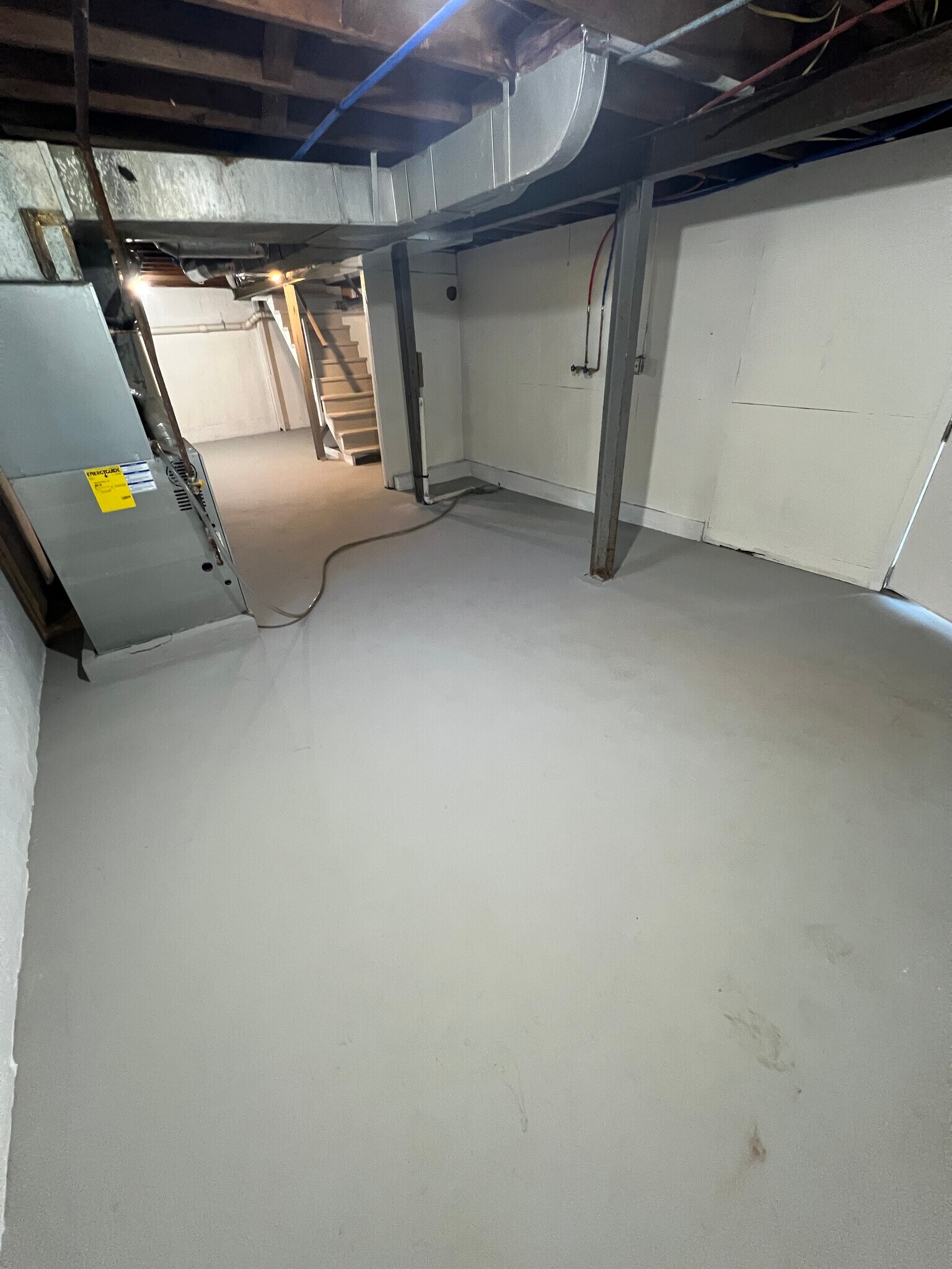 Basement - 3014 Maywood Ave