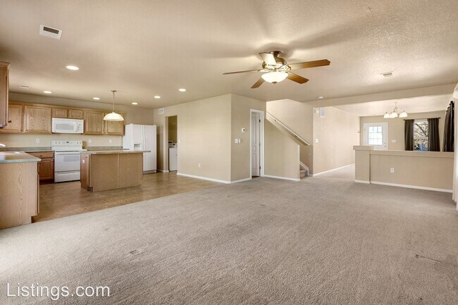 Building Photo - 3 br, 3 bath House - 2601 Coach House Loop