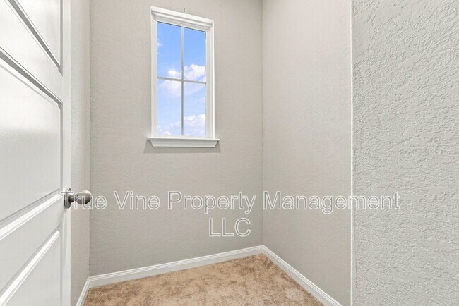Building Photo - 9102 Devils River