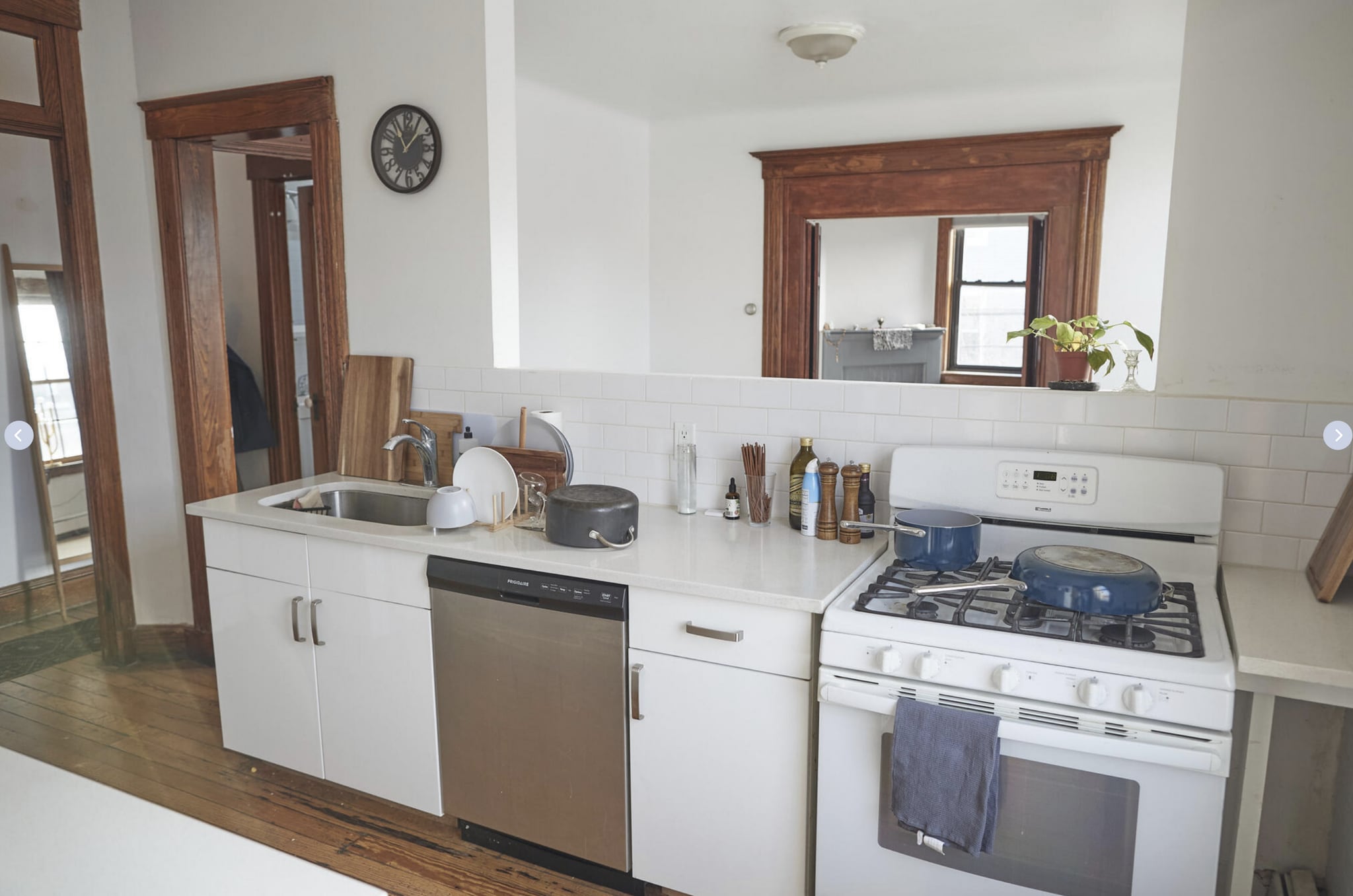 Building Photo - 201 19th St