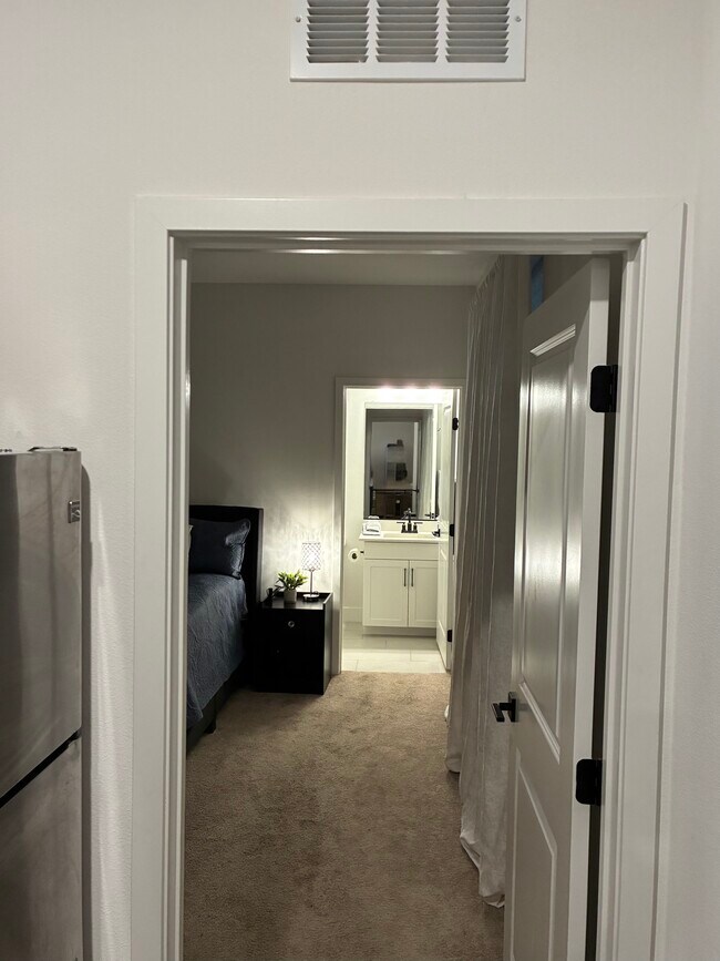 Building Photo - 42417 Lamporo Wy