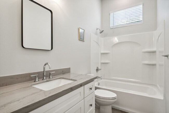 Building Photo - Recent Construction Apartment!!