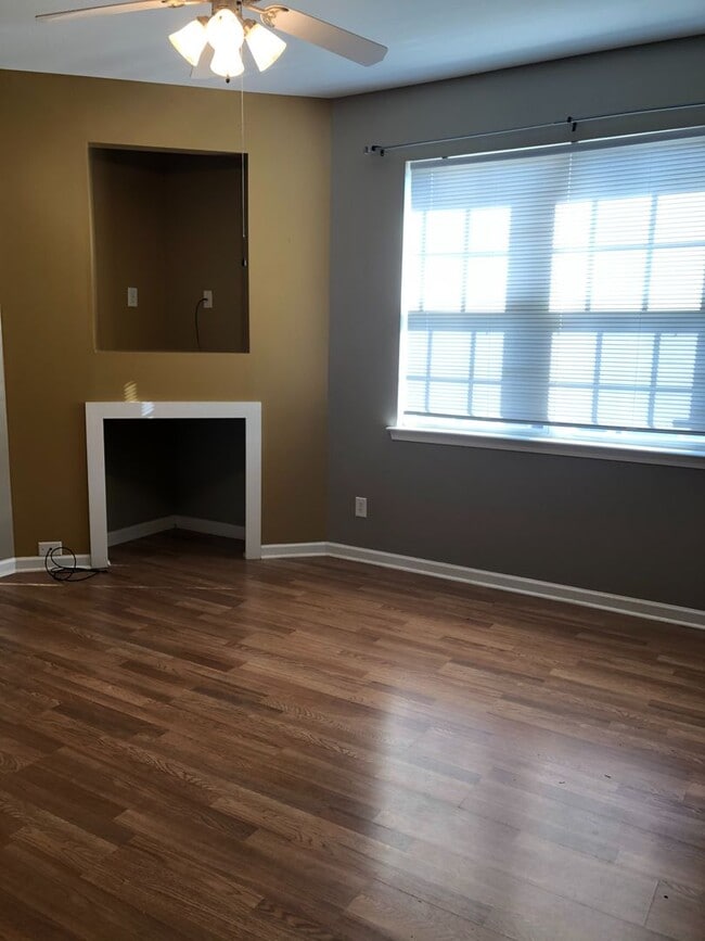 Building Photo - Boiling Springs - 3Bd/2Ba - 1305SF