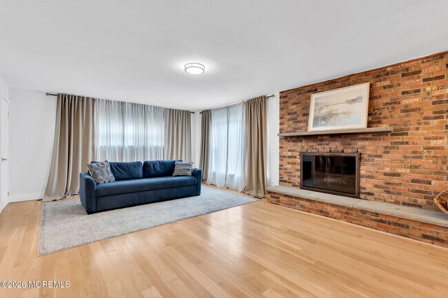 Building Photo - 38 Brinckerhoff Ave