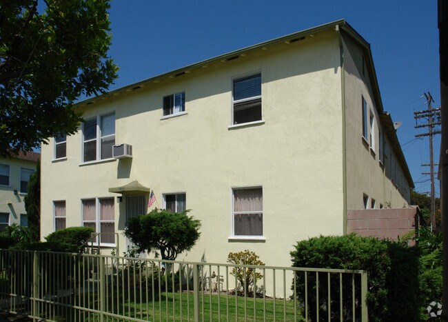Building Photo - ven110