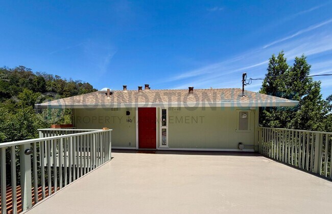 Building Photo - Mountain View Retreat in the Heart of Fairfax- 3BD/1BA Home with Expansive Deck- FOUNDATION