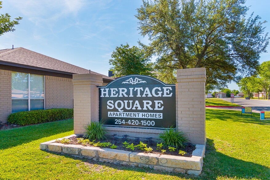 Primary Photo - Heritage Square