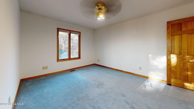 Building Photo - 1236 Rays Bridge Rd