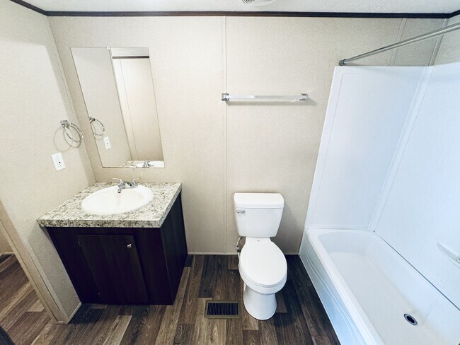 Building Photo - 108 Blissful Ct