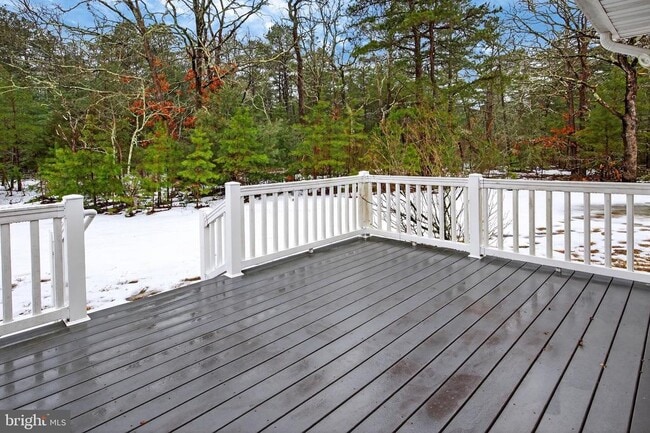 Building Photo - 764 Lakehurst Rd