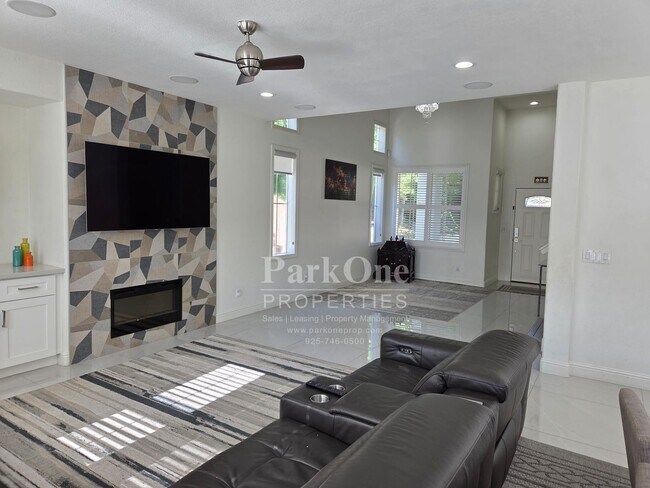 Building Photo - Modern Detached Home in Suburban Dublin Co...