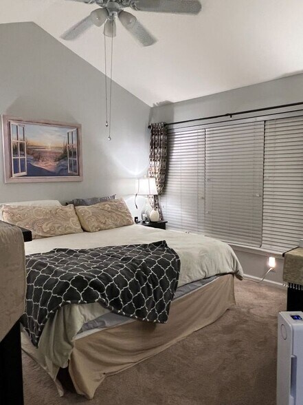 Building Photo - 36 Kennedy Dr