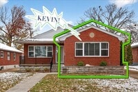 Building Photo - Duplex Alone