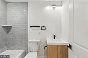 Building Photo - 601 N 34th St