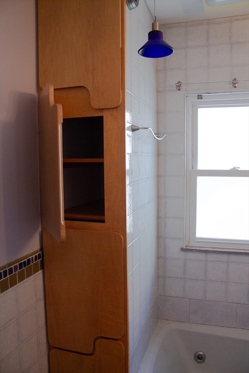 Building Photo - 4-4 Sunset Hill Rd