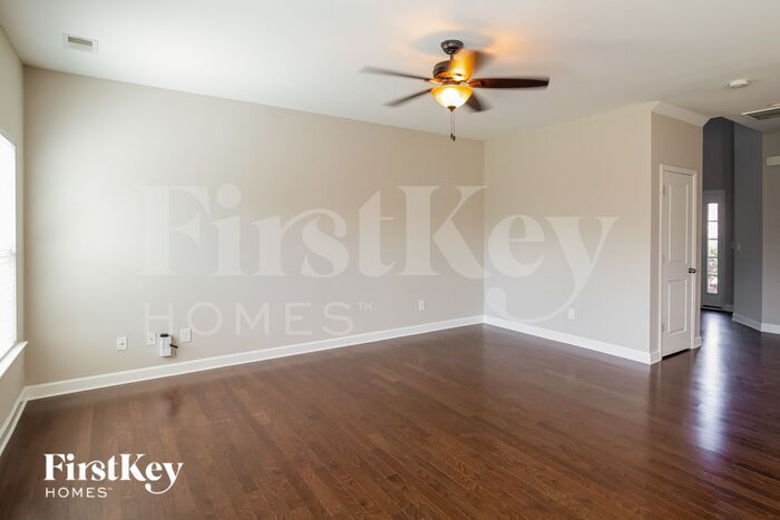 Building Photo - 3037 Adventure Way