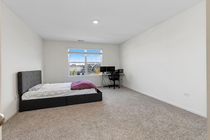 Building Photo - 2115 Canyon Creek Ct