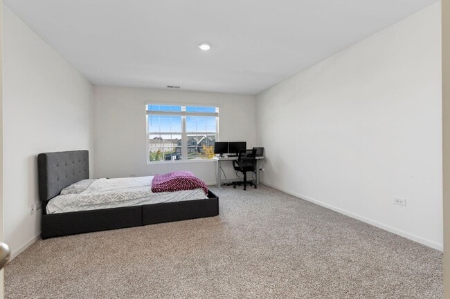 Building Photo - 2115 Canyon Creek Ct