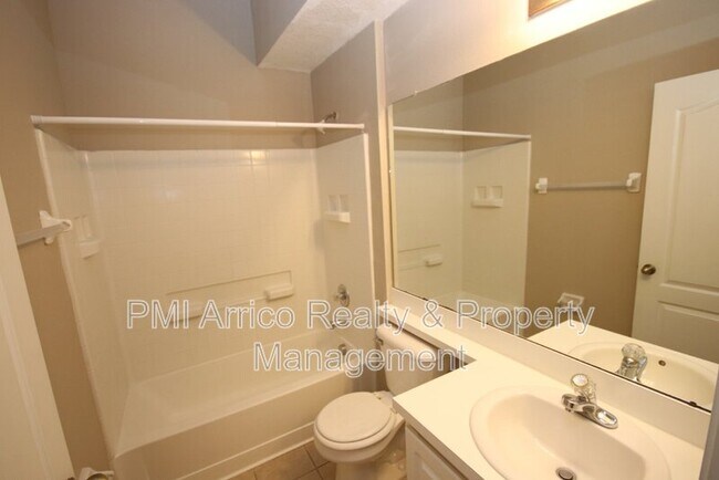 Building Photo - 12716 Evington Point Dr