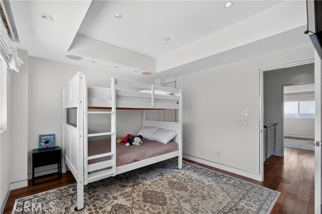 Building Photo - 102 Blue Lagoon