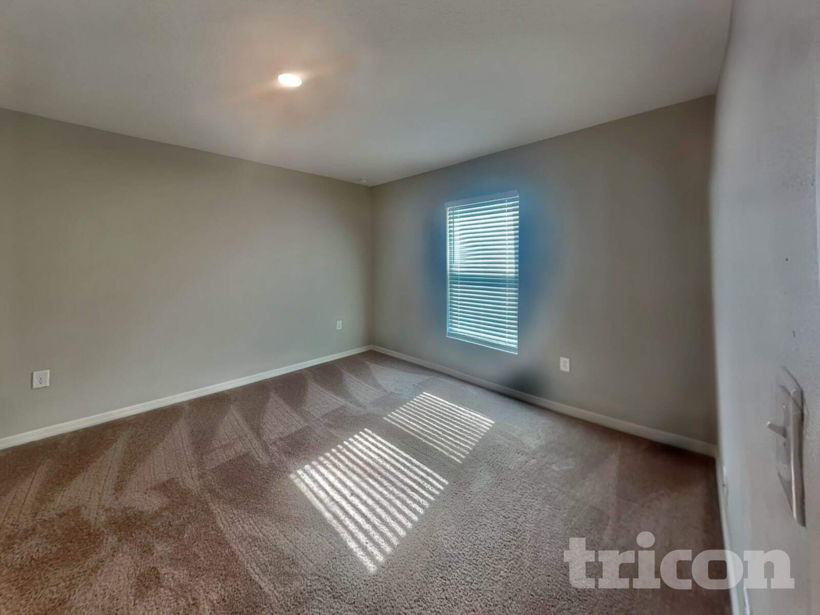 Building Photo - 6150 Dolostone Dr