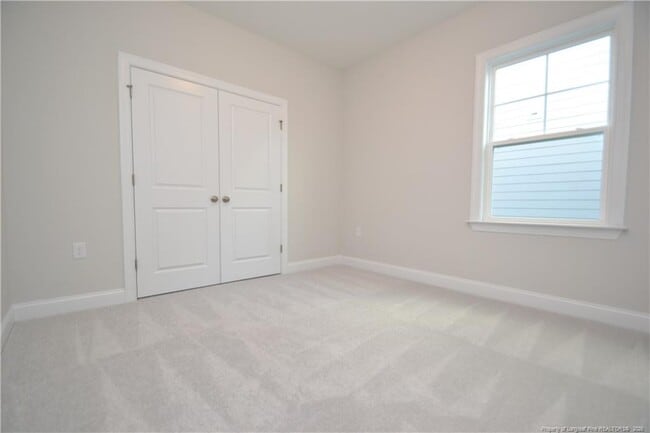 Building Photo - 421 Canyon Spring Trl