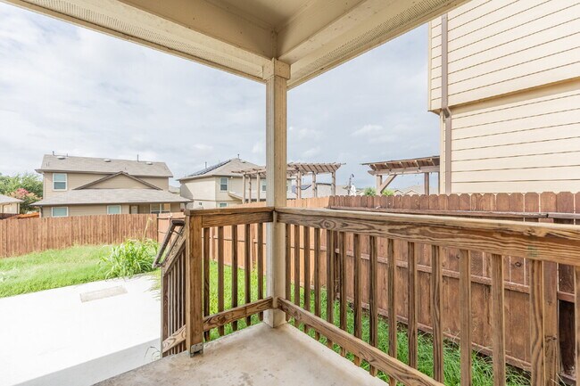 Building Photo - 15458 Bobwhite Quail