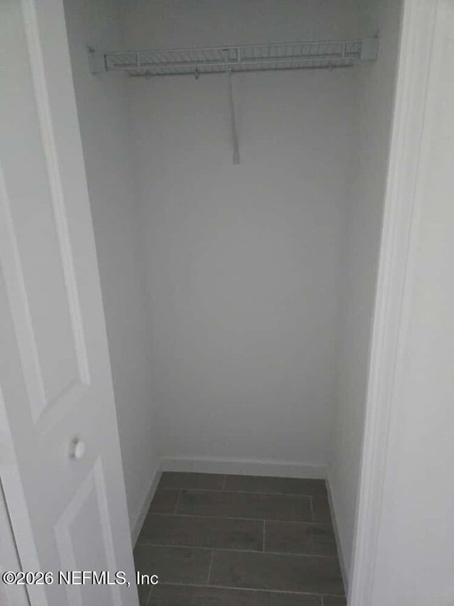 Building Photo - 198 Hubbard Bnd