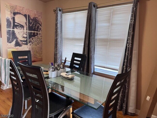 Building Photo - 55 Edmund St