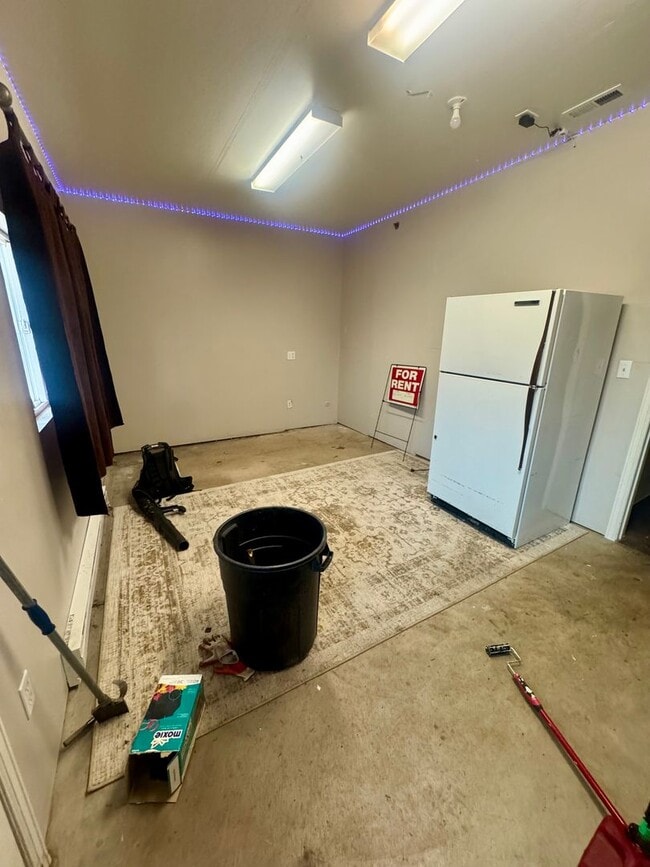 Building Photo - 5 bedroom Ranch home in North Colorado Spr...
