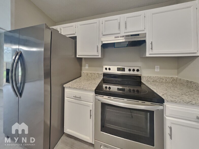 Building Photo - 5126 Sandy Forge Dr