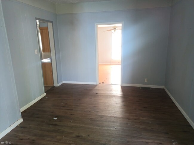 Building Photo - 1 br, 1 bath Duplex - 317 South Roosevelt ...