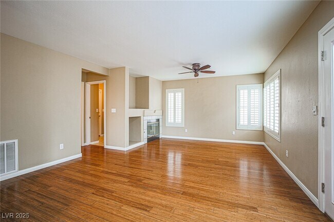 Building Photo - 10204 Waseca Ave