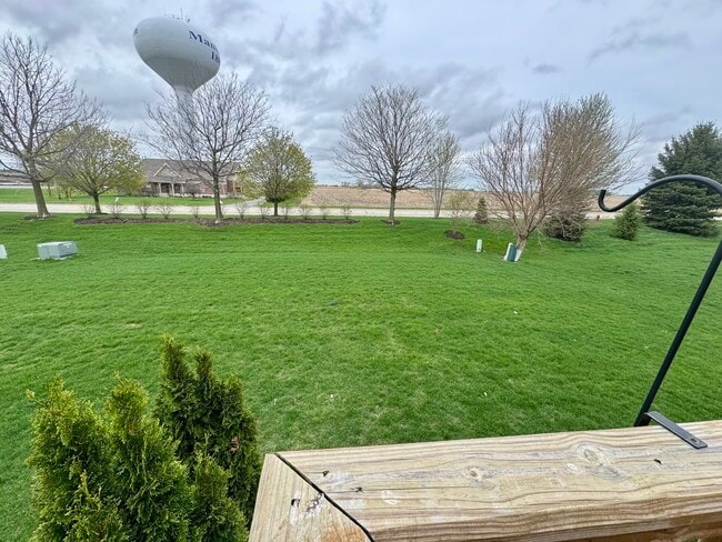 Building Photo - 15030 W Cyrus Dr