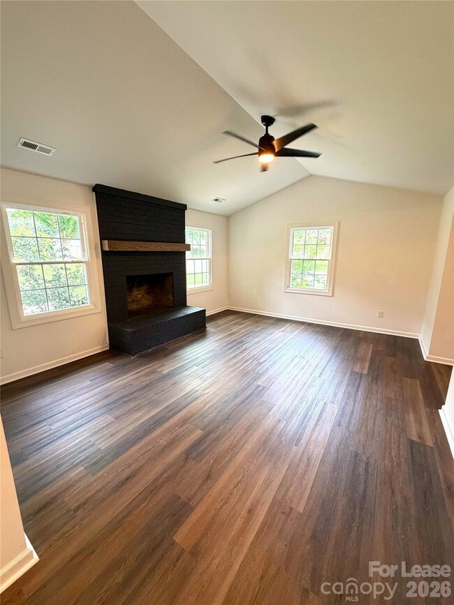 Building Photo - 5406 Barrington Dr