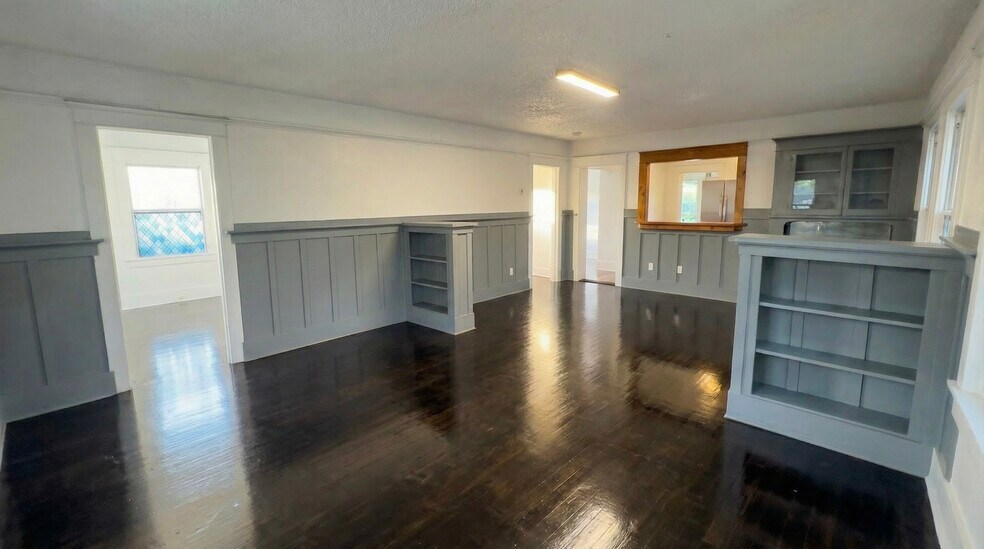 living room / dining room - 1661 W 36th Pl