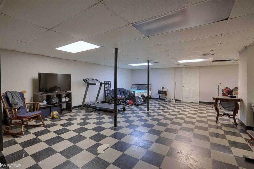 Building Photo - 53099 Pimpernil Ln