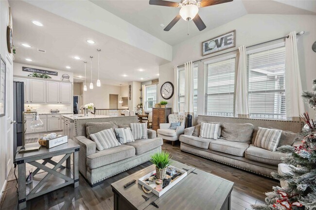 Building Photo - 12419 Alora Bluff Trail