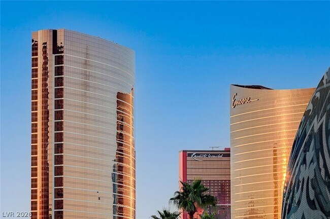 Building Photo - 260 E Flamingo Rd