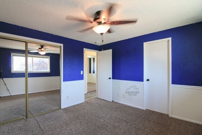 Building Photo - 4 Bedroom, 2 Bath + Office Home in West Richland