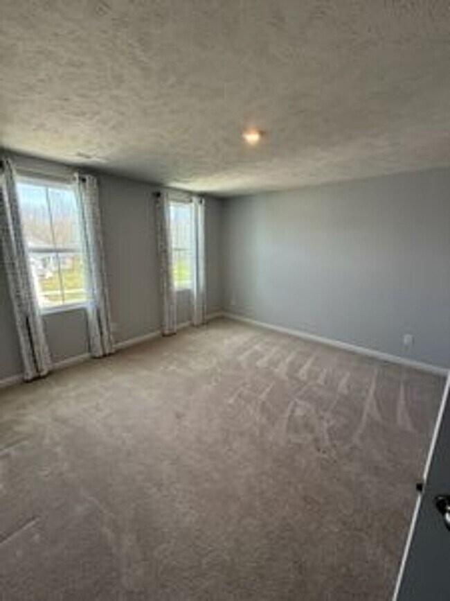 Building Photo - Beautiful 4 Bedroom Home for Rent