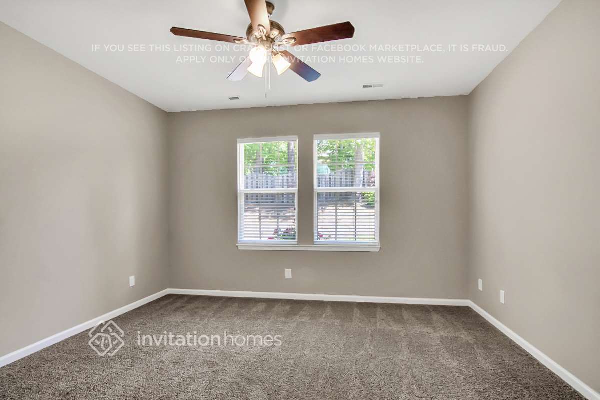 Building Photo - 635 Ashbrittle Dr