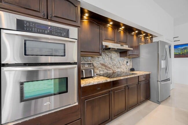 Building Photo - 8738 Marlamoor Ln