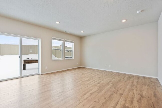 Building Photo - 20601 E Mdw Spg Lp